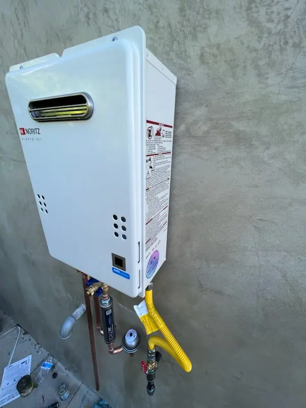 Tankless water heater installation for Elba homes